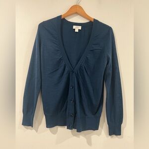 LOFT Button-Down Wool Sweater with a V-Neck and a Semi-Upholstered Style Green M